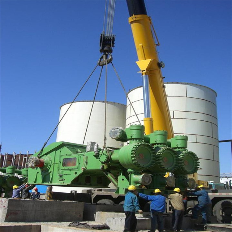 桐梓吊车出租安全指南：现场作业必须掌握的6大规范